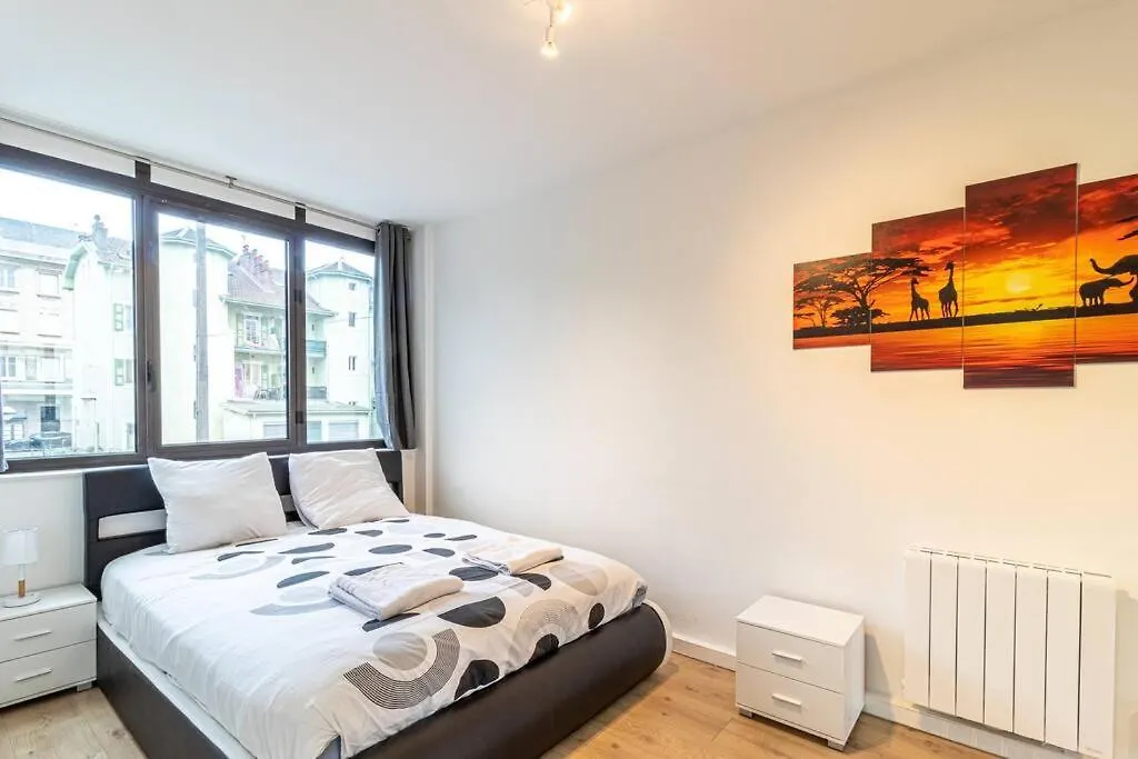 Zenbnb / L'Exploreur / 2 Min. Tram / Centre-Ville Annemasse France